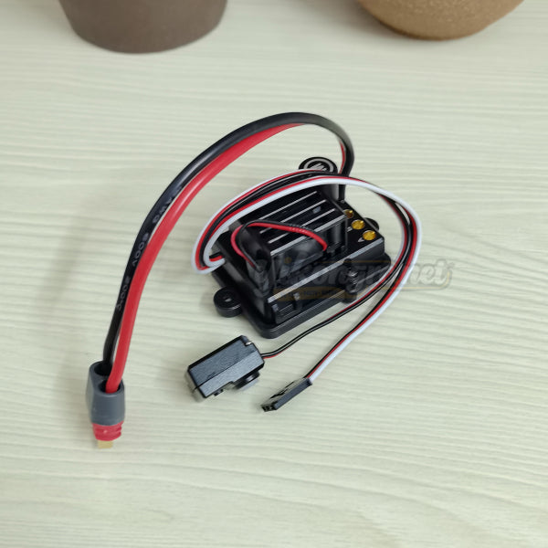 Why won't my MJX Hyper Go H12Y RC Car power on even with a fully charged battery?