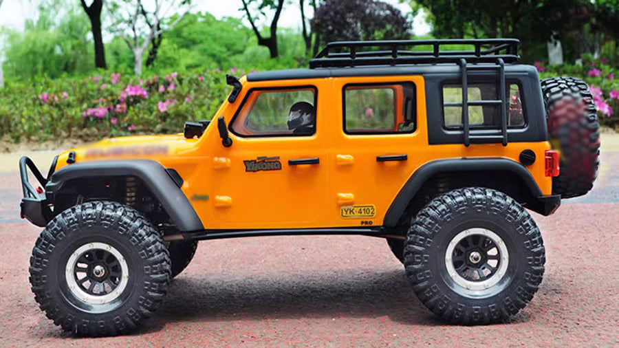 Why is my YIKONG YK4102 RC Car steering feeling loose or vague?