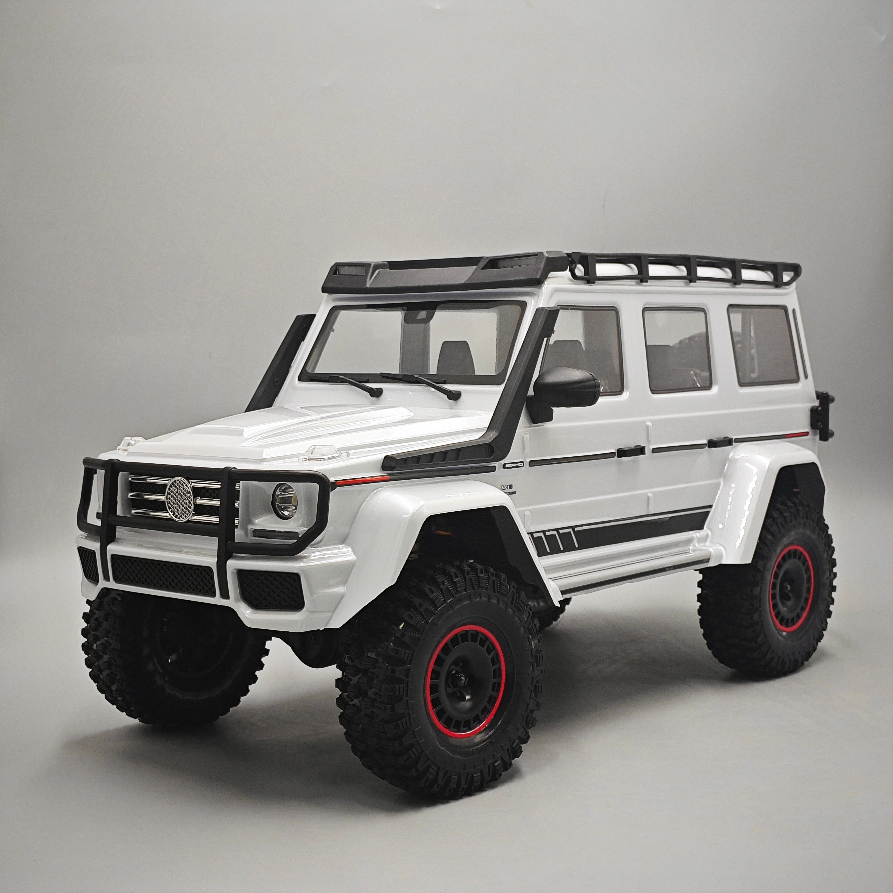YIKONG YK4106 Pro V2 1/10 Tank turn RC Car pearl white